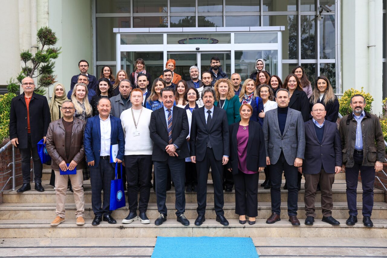 Bursa Uludağ Üniversitesi’nden başarılı araştırmacılara sertifika