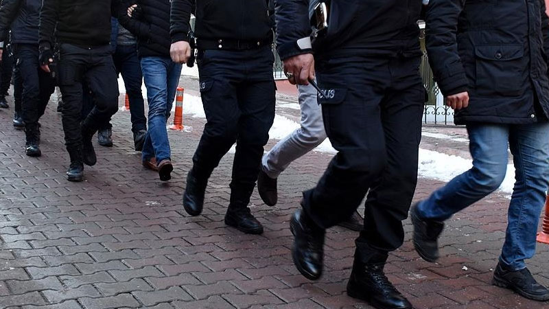 “Casperlar”ın devletteki köstebekleri tutuklandı