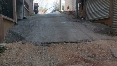 Bursa’nın kazılıp bırakılan bu yolları ne zaman kapatılacak?