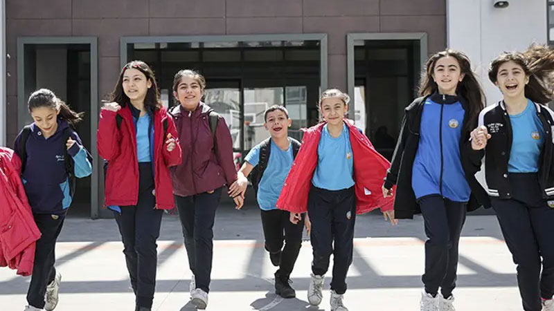 Eğitimde ara tatil kaldırılacak mı? Bakan Tekin’den açıklama Eğitimde ara tatil kaldırılacak mı? Bakan Tekin’den açıklama