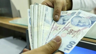 Emeklilere 14 bin liraya kadar geri ödemesiz nakit destek