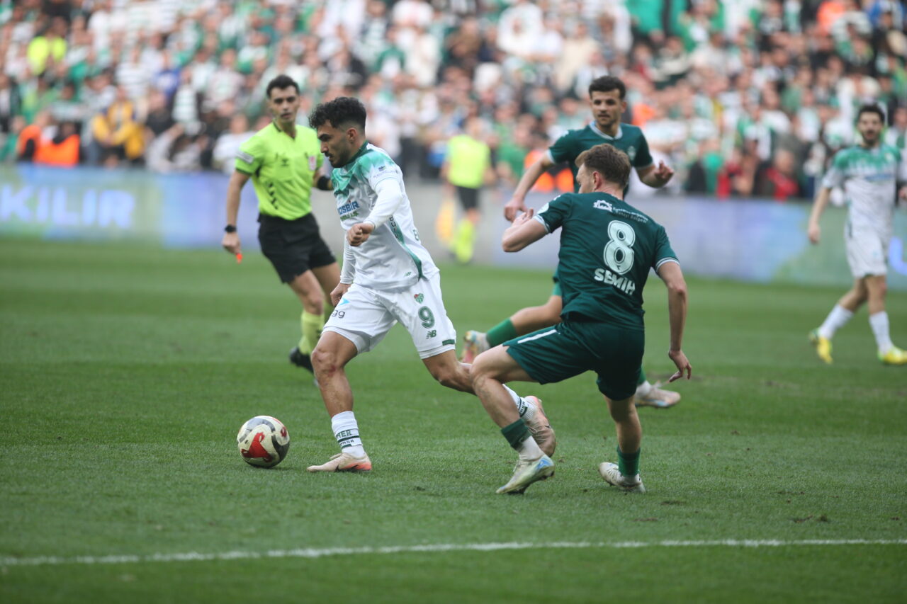 Bursaspor’un Menemen maçıyla ilgili flaş karar