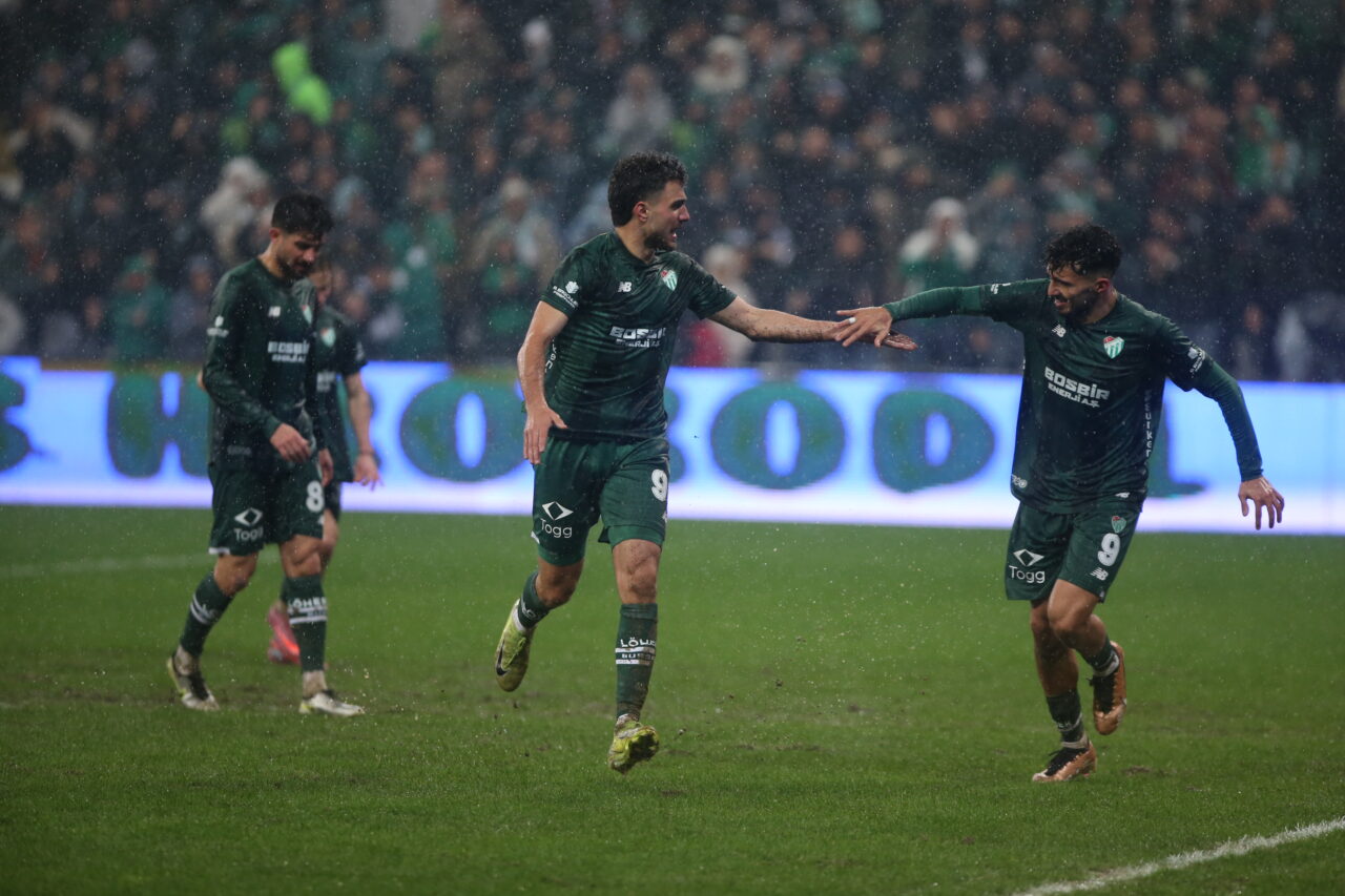 Lider Bursaspor’un Isparta’da hesap kapatma günü!