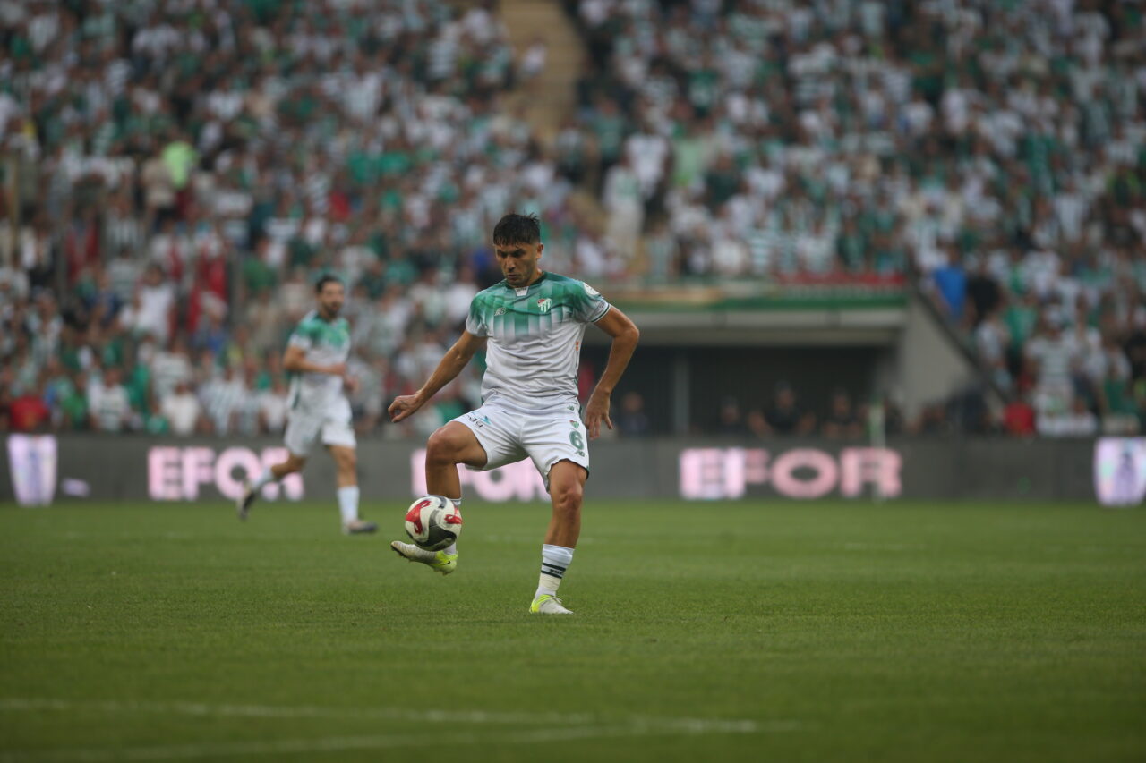 Bursasporlu oyuncunun 3 aylık cezası bitti