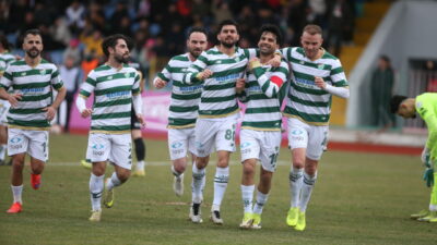 Bursaspor tek vücut oldu hedefe kitlendi