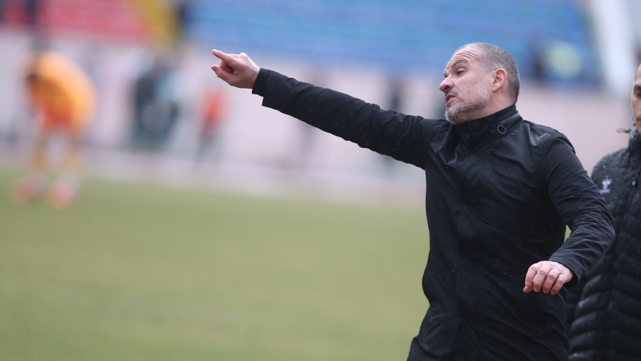 Bursaspor’un hocası Mustafa Er’den maç sonu flaş açıklama!