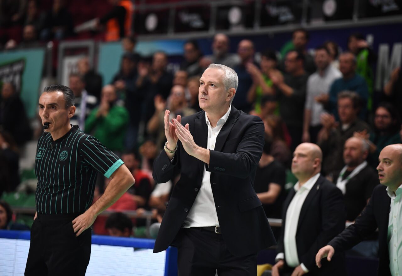 Tofaş’ta Baş Antrenör Emil Rajkovic’le yollar ayrıldı