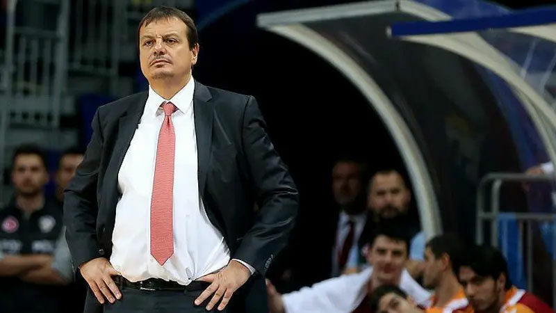 A Milli Takım ve Panathinaikos Başantrenörü Ergin Ataman'ın annesi Gülten