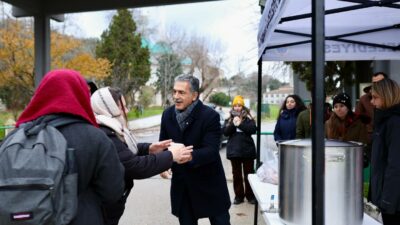 Bursa’da vatandaşlara ücretsiz dağıtıldı…