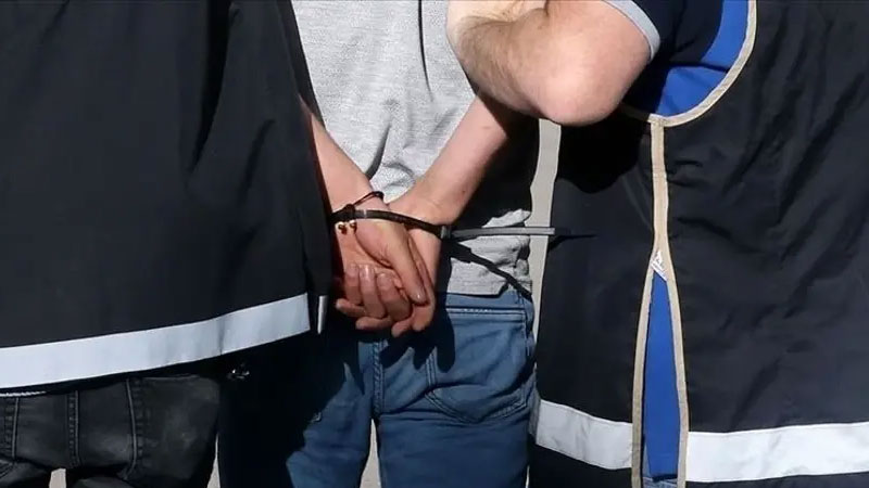 Türkiye yeni güne operasyonlarla uyandı: 208 gözaltı!