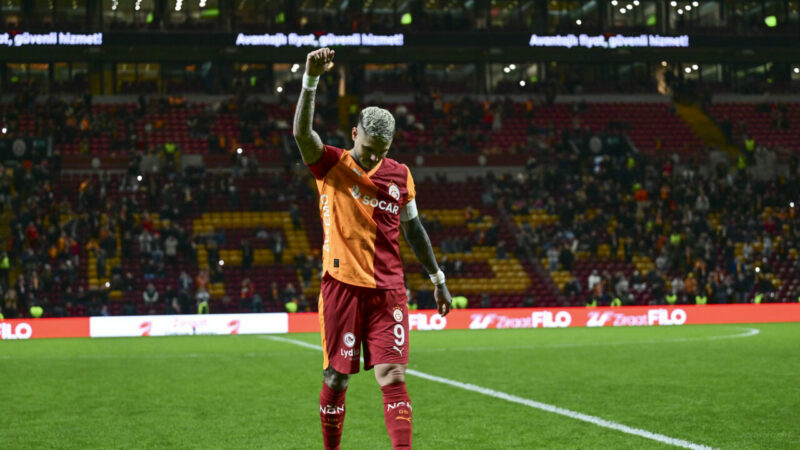 Arjantinli yıldız, İstanbulspor'a karşı 5. dakikada fileleri havalandırarak sarı-kırmızılı kulüpteki