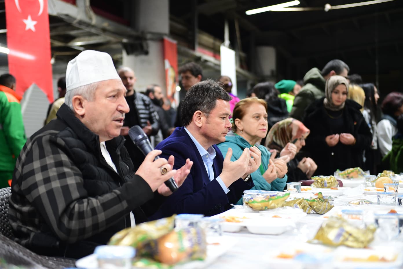 Bursa Çiftehavuzlar’da iftar bereketi