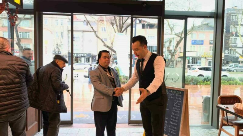 Bursa’nın İnegöl ilçesi Belediyesinin "+1 Başkanı" down sendromlu Can Ahmet
