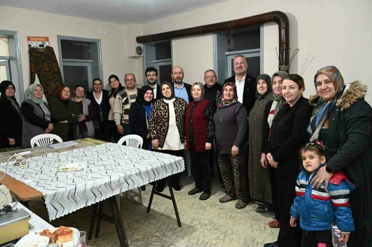 Karacabey Belediyesi’nden kadınlara eğitim ve üretim desteği