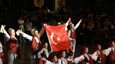 Kosova’nın bağımsızlığı Osmangazi’de coşkuyla kutlandı