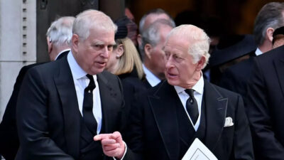İngiltere Kralı Charles’tan kardeşi Andrew’un gözaltına alınmasıyla ilgili açıklama