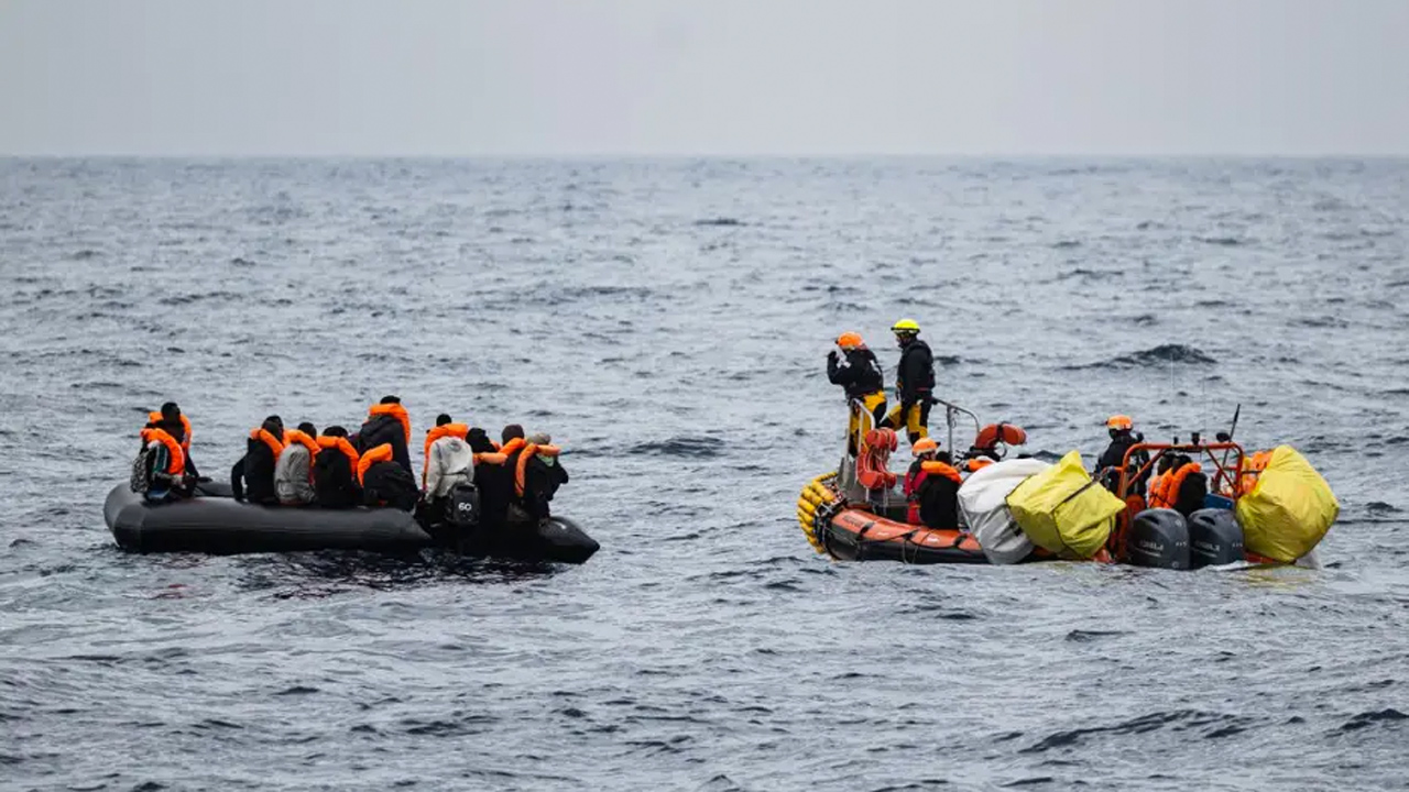 Libya açıklarında göçmen botu faciası