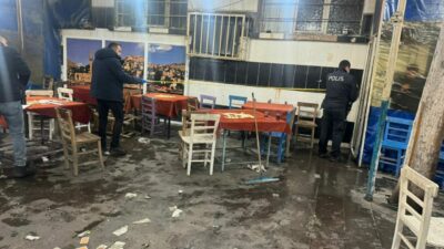 Neye uğradıklarını şaşırdılar! Kıraathanede oturan amca-yeğen…