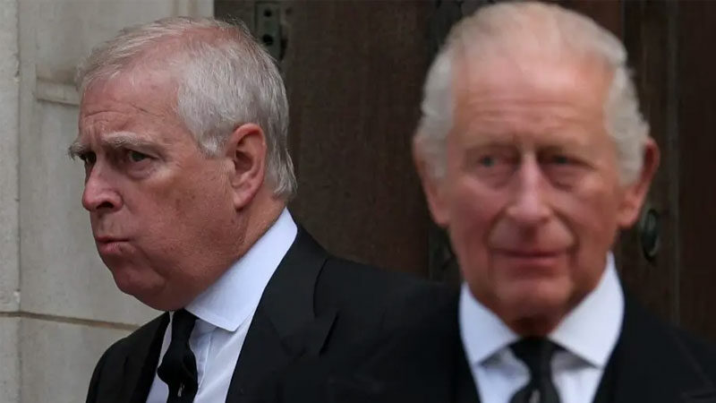 İngiltere’de Epstein depremi! Prens Andrew gözaltına alındı İngiltere’de Epstein depremi! Prens Andrew gözaltına alındı