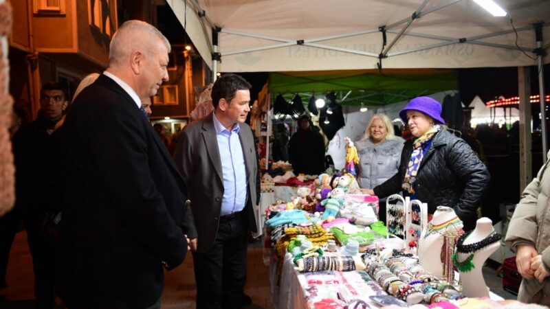 Osmangazi’de Ramazan ruhu: Başkan Aydın, vatandaşla aynı sofrada buluştu