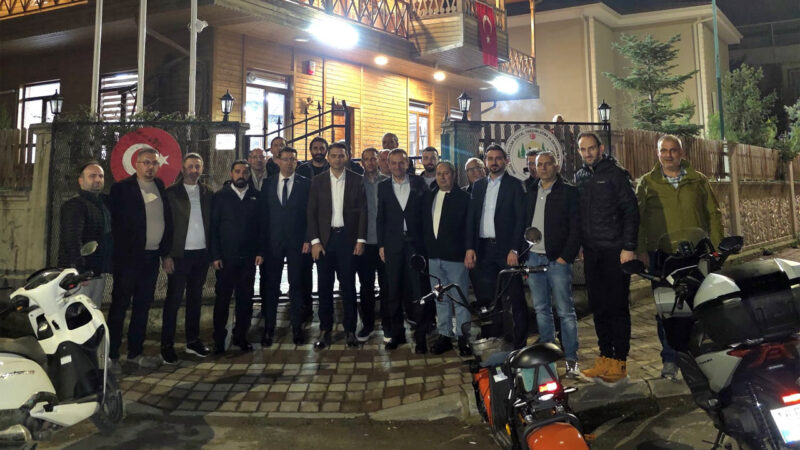 Şavşatlılardan Bursa İnegöl’de dayanışma buluşması Bursa Şavşatlılar Derneği, İnegöl Şavşatlılar Derneği ev sahipliğinde düzenlenen anlamlı