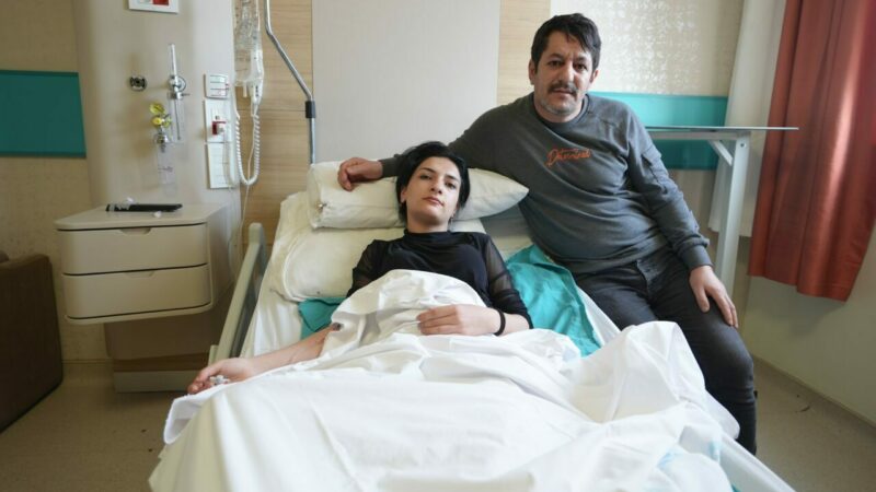 Ağrı'da ağrısını dindirmek için karnına koyduğu sıcak su torbasının patlamasıyla