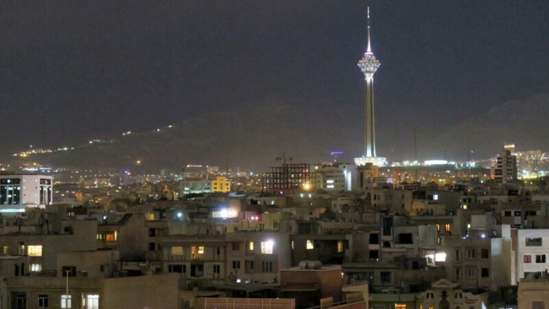 İran Ulusal Güvenlik Konseyi: Tahran’ı terk edin