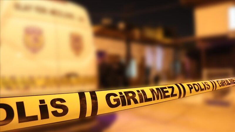 Bursa'nın Mudanya ilçesinde 5 yaşındaki çocuk denizde boğuldu.