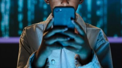 15 yaş altına sosyal medya düzenlemesi