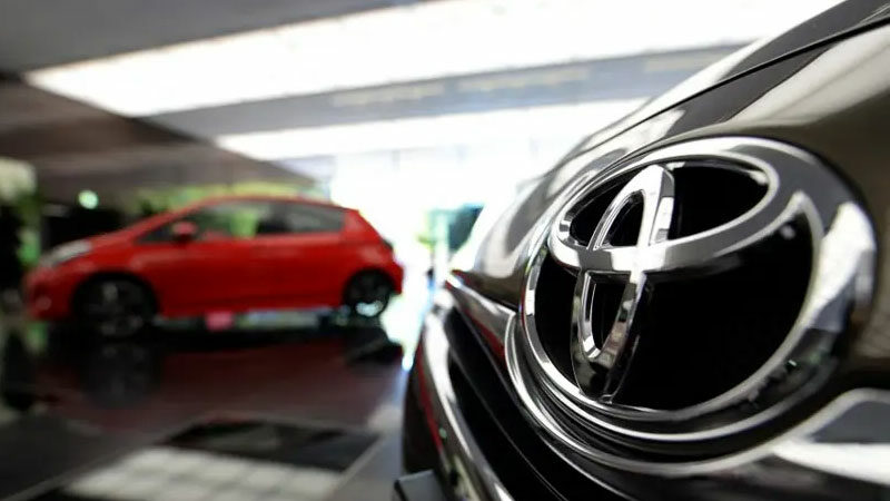 Japon Toyota, ABD’li mi olacak? Dev fondan yüksek teklif Japon Toyota, ABD’li mi olacak? Dev fondan yüksek teklif