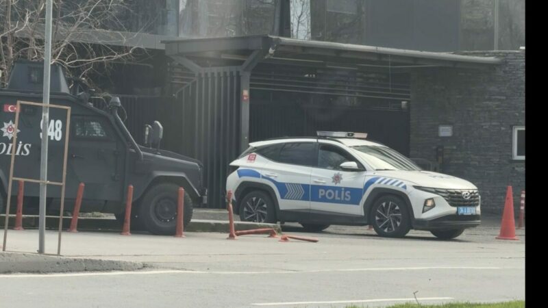 Üniversitede dehşet! Arkadaşını göğsünden bıçakladı