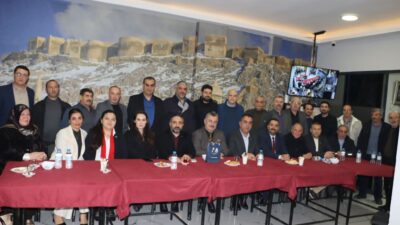 Anahtar Parti Bursa, sivil toplumla buluşmaya devam ediyor