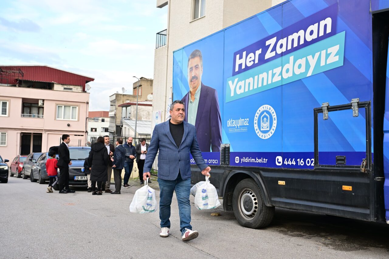Bursa Yıldırım’da gönüller de sofralar da bir!