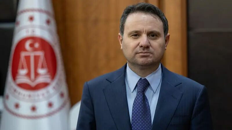 Bakan Gürlek’ten yasa dışı bahisle mücadele mesajı Bakan Gürlek’ten yasa dışı bahisle mücadele mesajı