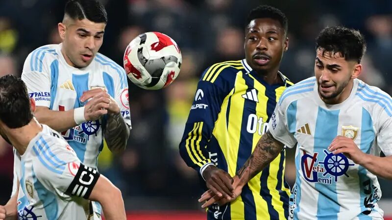 Dört gollü maçta kazanan Fenerbahçe