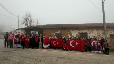 Bursa’da ’18 Mart Çanakkale Zaferi’ anısına doğa yürüyüşü