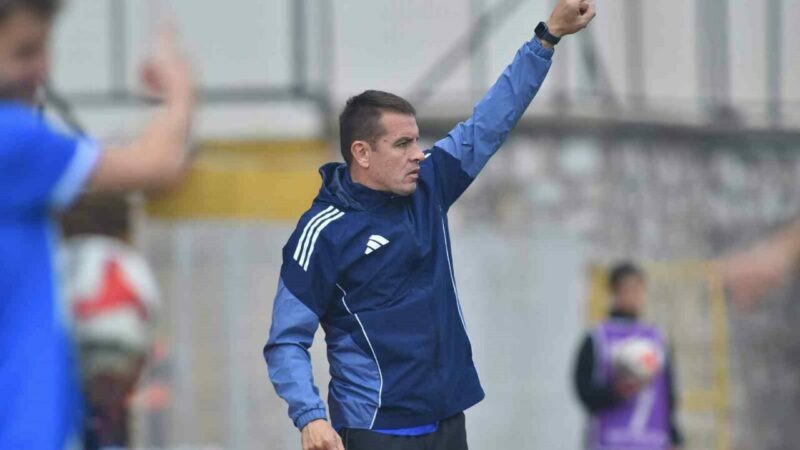 İnegölspor Yönetim Kurulu, Teknik Direktör İsmail Güldüren ile yapılan görüşmeler