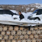 4 ay boyunca kar altında!