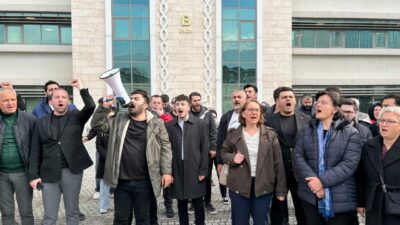 Cumhuriyet Halk Partisi (CHP) Bursa Gençlik Kolları öncülüğünde Bursa Büyükşehir