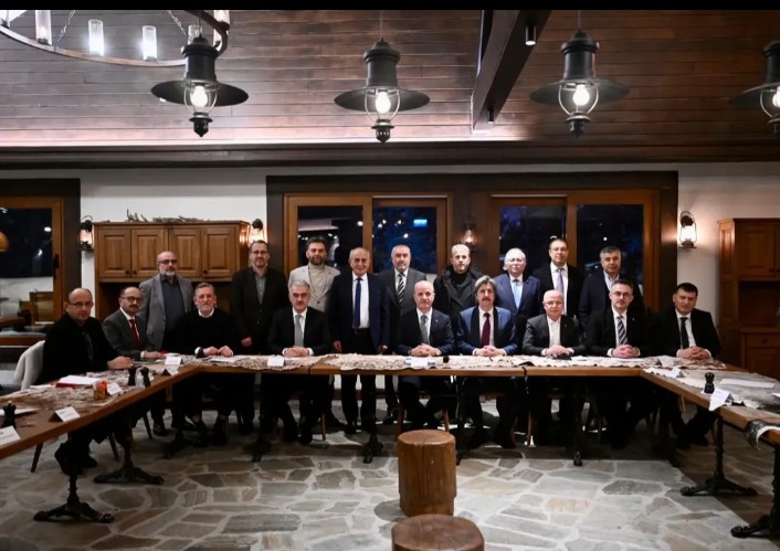 Bursa’da üniversite-sanayi işbirliğinde dev adım! 3 üniversitede de olacak… Bursa’da üniversite-sanayi işbirliğinde dev adım! 3 üniversitede de olacak…