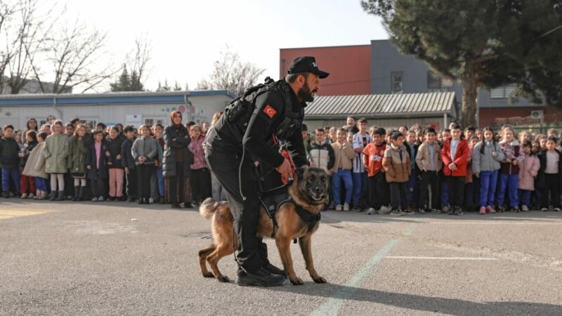 Bursa’da miniklere afet eğitimi Bursa’da miniklere afet eğitimi