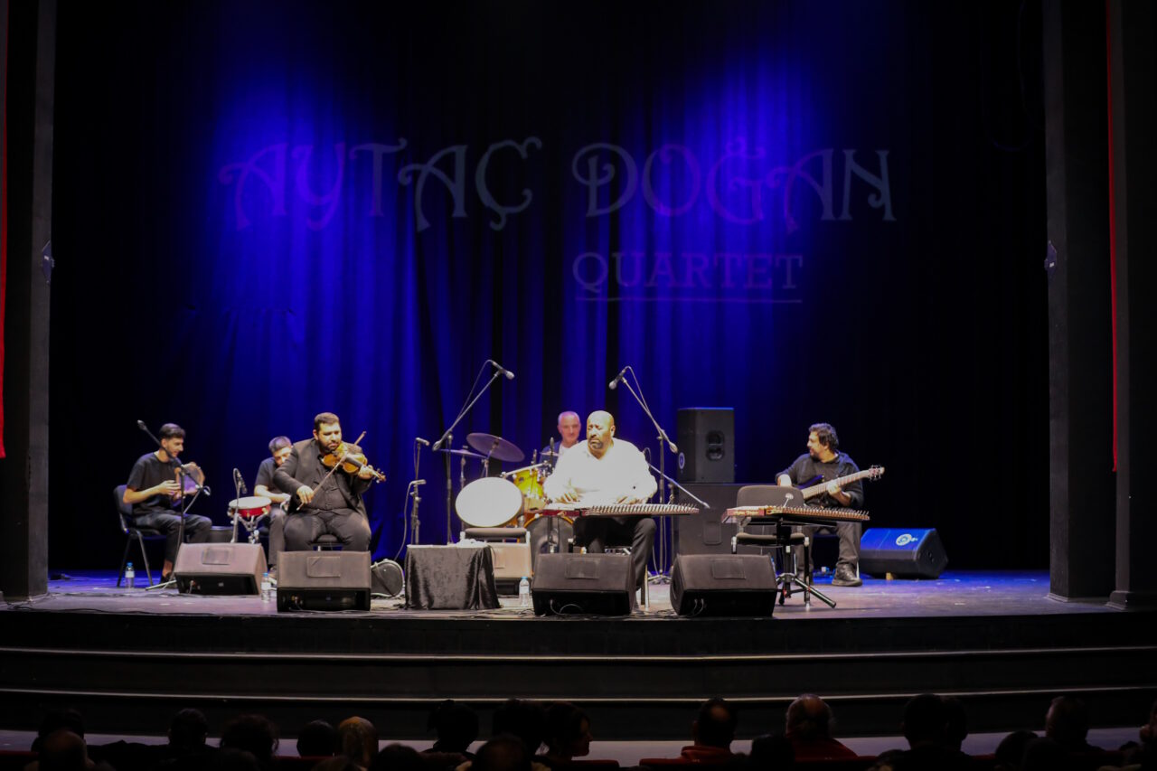 Bursa’da dede-torundan kanun resitali