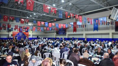 Bursa Büyükşehir’in iftar sofrası Harmancık’ta kuruldu