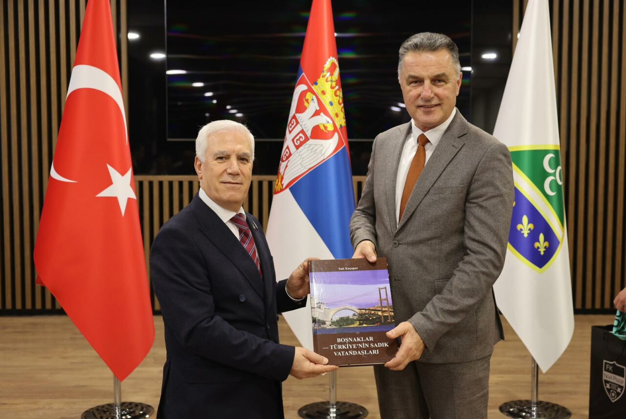 Bursa’dan Balkanlar’a Ramazan köprüsü: Başkan Bozbey kardeş şehirde…