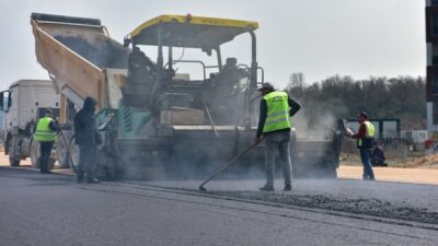 Bursa’da 3 mahalleye yeni yollar