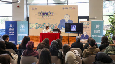 Bursa Büyükşehir Belediyesi’nin ‘Bursa Tanpınar Yılı’ etkinlikleri çerçevesinde düzenlediği söyleşide,