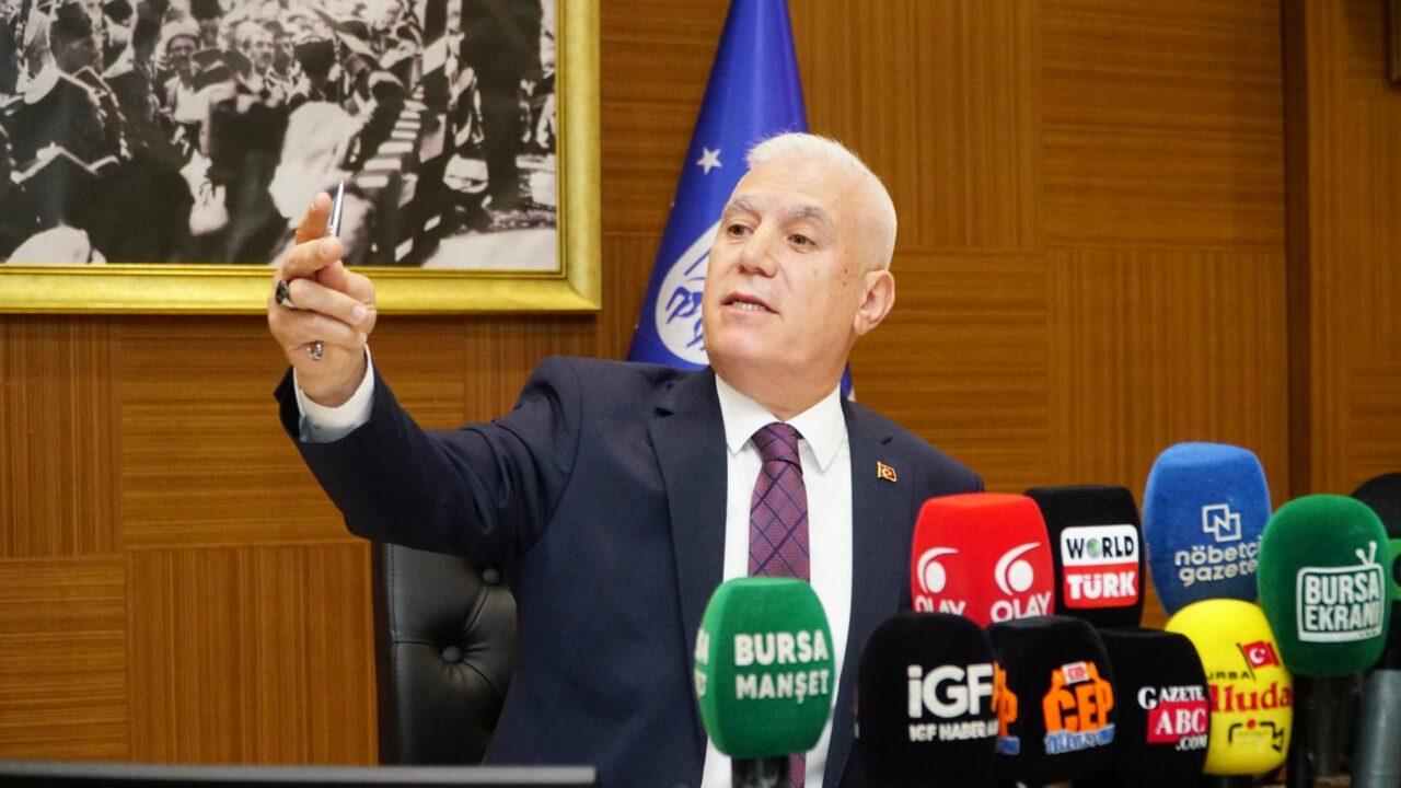 Bursa Büyükşehir Meclisi’nde su zammı ve katı atık bedeli tartışması!