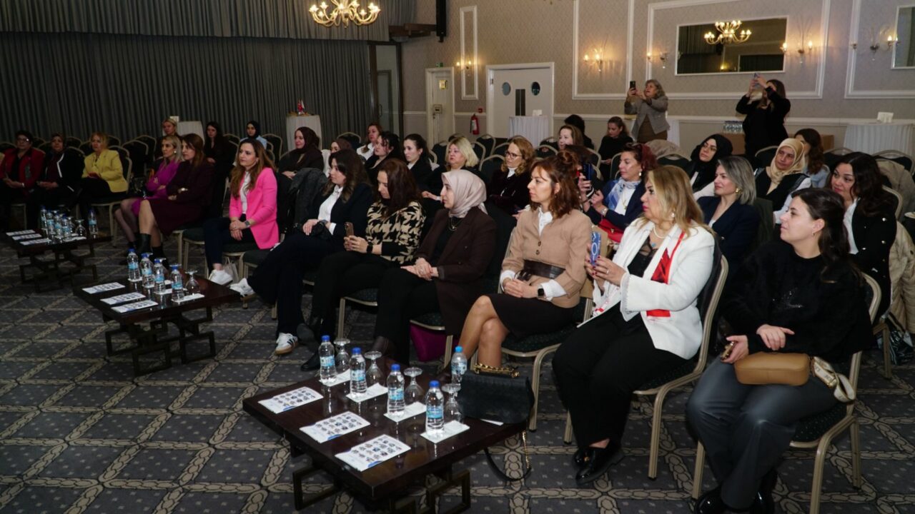 768088e6 fcbf 4b83 b866 ffdf2086072c