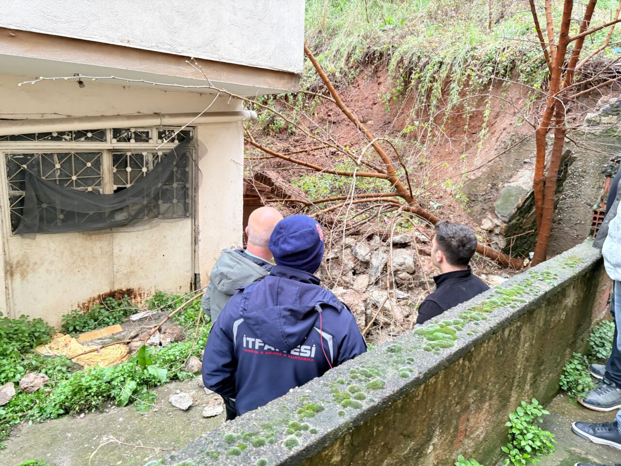 941883ca a1ed 4f8a b4c8 2d1f966985cf