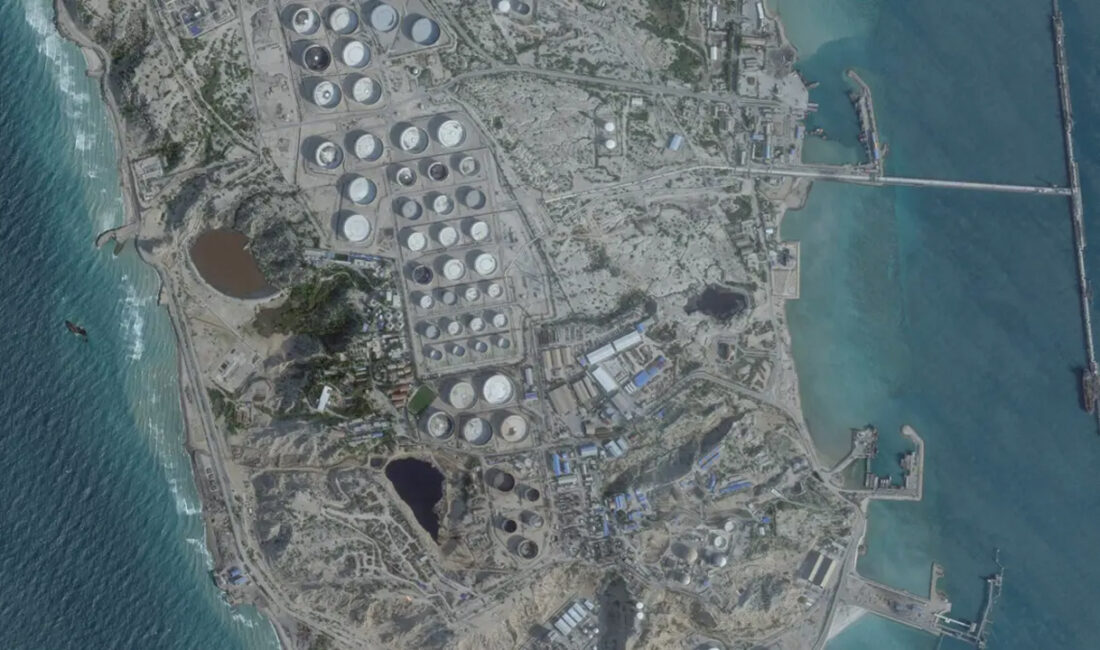 ABD Başkanı Trump İran'ın Hark Adası'nı ele geçirmeyi istediğini söyleyerek